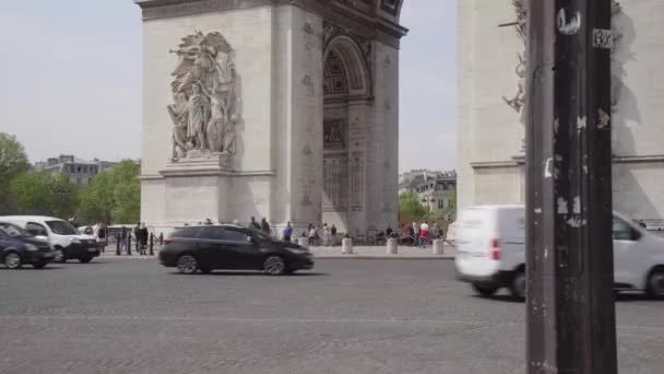 Trafic Devant Arc Triomphe Plein Jour Avril Paris France — Video
