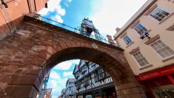 Pandangan Berjalan Menuju Eastgate Clock Chester Cheshire Inggris Inggris Situs — Stok Video