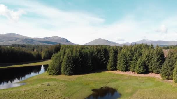 Paysage Montagneux Couper Souffle Avec Des Forêts Des Lacs Écosse — Video