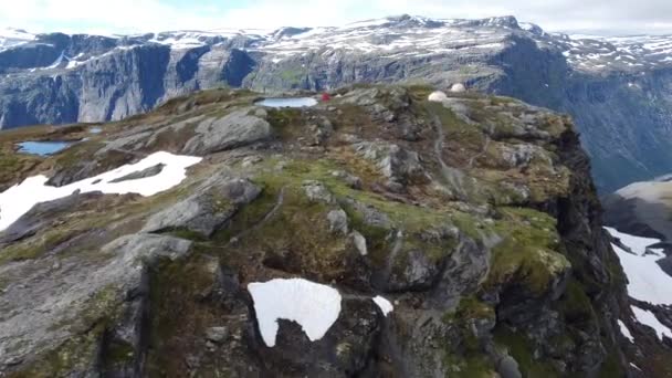 Revelando Bela Natur Montanhas Noruega — Vídeo de Stock