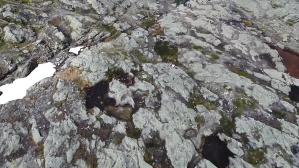 Voando Sobre Famosa Rocha Trolltunga Noruega — Vídeo de Stock