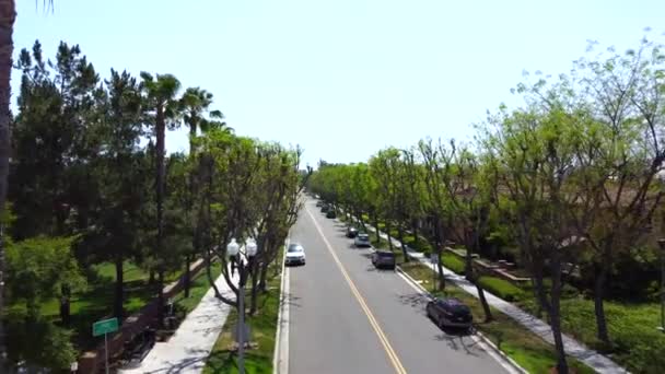 Aerial Street View Woodbury Neighborhood Irvine Orange County Master Planned — Stock Video