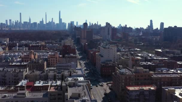 Lange Langzame Zonnige Vlucht Harlem New York City Naar Central — Stockvideo