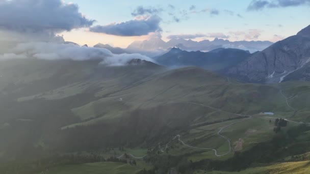 Luftaufnahme Des Sonnenaufgangs Den Dolomiten Gedreht Wurde Morgen Auf Den — Stockvideo