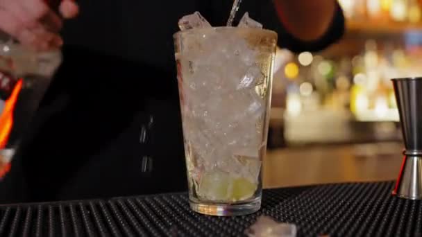 Göra Drink Bar Skott Möjlighet Att Bromsas — Stockvideo