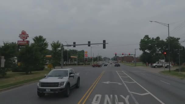 Trucker Pov Stojí Klidu Pruhu Který Jde Doleva Semaforu Chicagu — Stock video