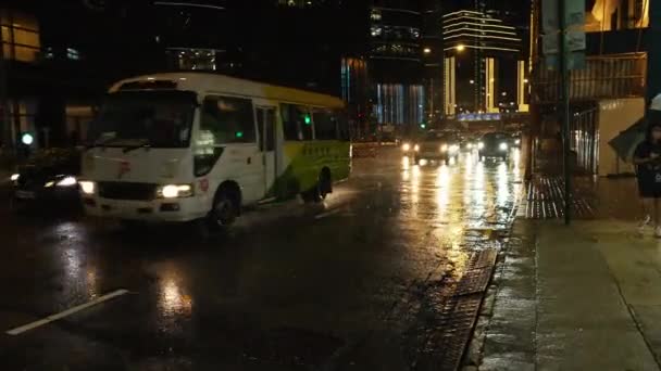 Hong Kong Sierpnia 2022 Samochody Ciężarówki Taksówki Pędzą Autostradzie Atmosferą — Wideo stockowe