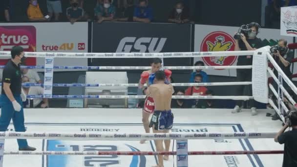 Muay Thai Box Meci Stadionul Rajadamnern Din Bangkok Thailanda Larg — Videoclip de stoc