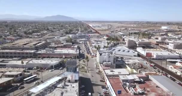 Drone Stijgt Mexico Langs Grens Van Verenigde Staten Van Amerika — Stockvideo