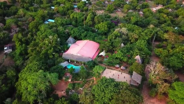 Parientes Lejanos Ecolodge Mochileros Albergue Económico Alojamiento Kilifi Kenia Dron — Vídeos de Stock