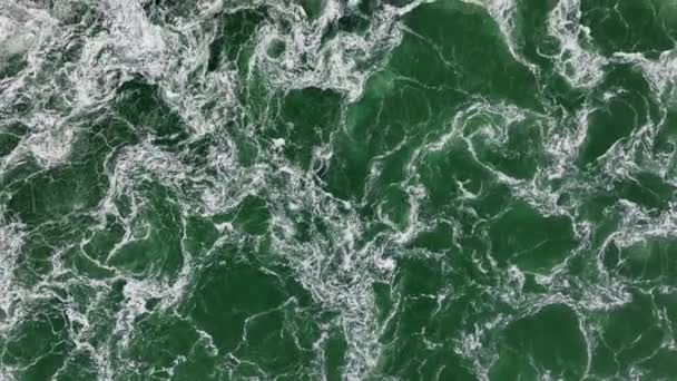 潮水通过东施尔特水闸造成的模式 无人驾驶飞机 — 图库视频影像
