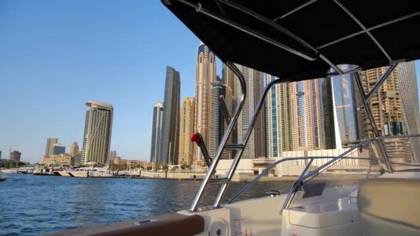 Dubai Harbor Uae Waterfront Skyskrapor Och Bostäder Torn Och Hotell — Stockvideo