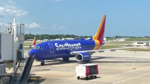 Southwest Airlines Taksówką Bramy — Wideo stockowe