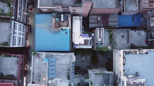 Färgglada Höga Byggnader Katmandu Nepal Flygdrönare Ovanifrån Uppåtstigande Drönare — Stockvideo