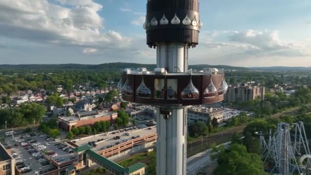 Στον Πύργο Του Φιλιού Στο Πάρκο Χέρσι Κλείστε Εναέρια Άποψη — Αρχείο Βίντεο