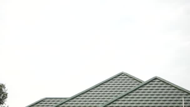 Green Ceramic Tiles Roofing Exexternal Design Tilt — 비디오