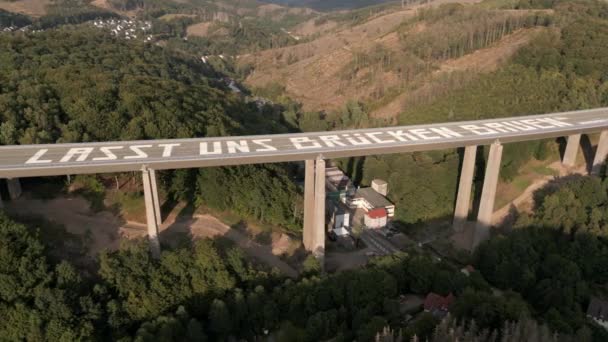 Drone Schot Rahmedes Valley Brug Gesloten Voor Wederopbouw Duitsland — Stockvideo