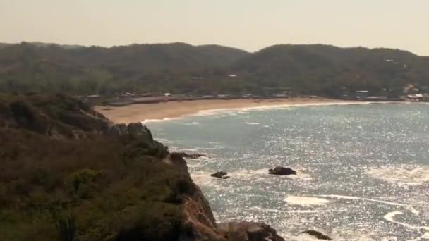 Faro Buceras Con Playa Paraíso Tropical Durante Verano Michoacán México — Vídeos de Stock