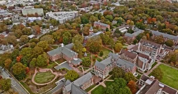 Atlanta Aerial V748 Birds Eye View Drone Flyover Agnes Scott — Stockvideo