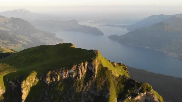 Sorvolo Aereo Sulla Cima Del Niederbauen Chulm Con Vista Sul — Video Stock