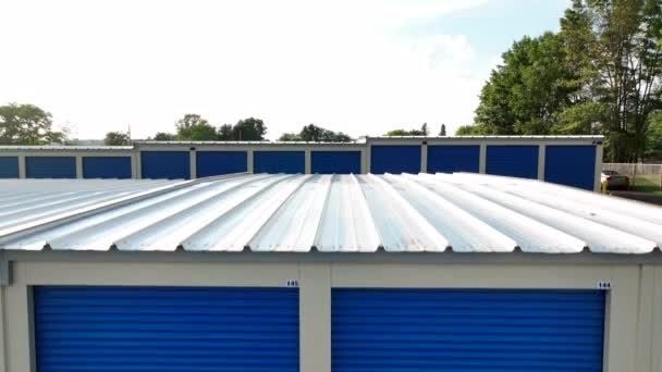 Aerial Reveal Self Storage Unit Building Warehouse Temporary Storage Summer — Stock Video