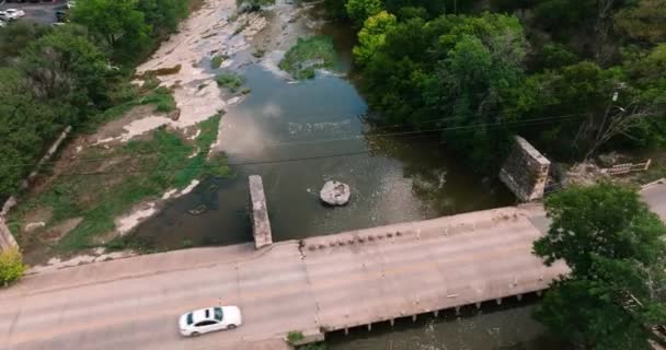 Rock Memorial Park Chisholm Trail Den Runde Rock Wateraerial Drone – Stock-video