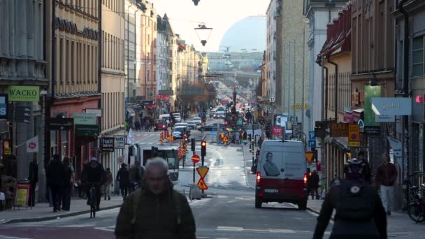 Folk Cyklar Och Promenerar Gotgatan Stockholm Statisk — Stockvideo