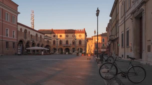 Timelapse Main Square Piazza Del Popolo Statues Saint Apollinare Sunrise — Stock Video