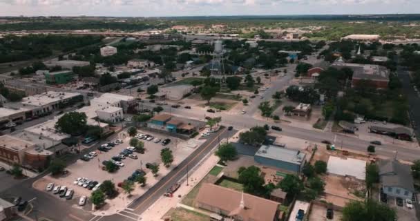 Downtown Rock Texas Aerial Drone Orbita Sopra Main Street Torre — Video Stock