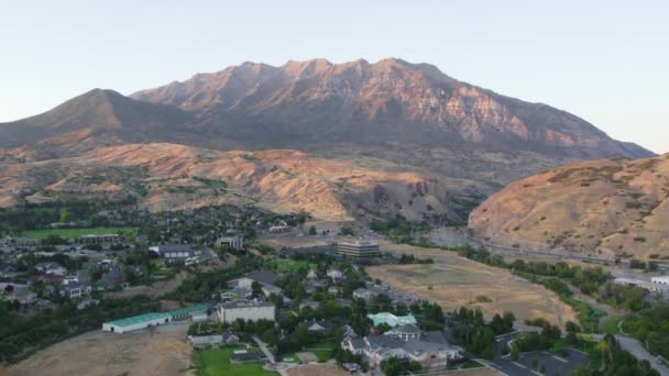 Timpanogos Dağı Utah Provo Kanyonu Nun Güzel Hava Aracı Görüntüsü — Stok video