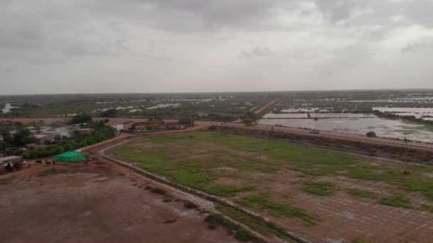 Pakistan Sindh Kentinde Şiddetli Nehir Taşkınları Sonucu Batan Tarım Arazisinin — Stok video