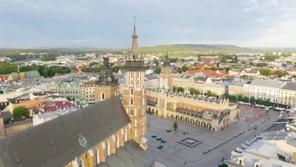 Cloth Hall Establishing Aerial Shot Krakow Poland Quiet Summer Morning — Stock Video