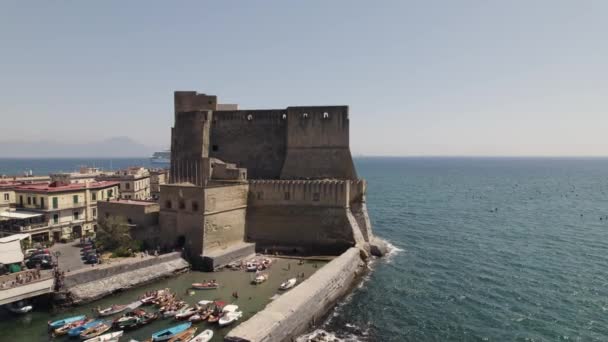 Ovo Slott Neapel Italien Införande Fästning Och Tidigare Kungligt Residens — Stockvideo