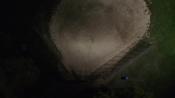 Vista Aérea Avión Tripulado Sobre Campo Béisbol Por Noche Chicago — Vídeos de Stock