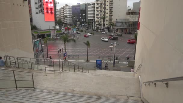 Vista Ampla Topo Das Escadas Entre Duas Torres Altas Casablanca — Vídeo de Stock