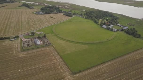 Luchtfoto Van Aggersborg Viking Ring Castle Agrarisch Veld Borreholm Eiland — Stockvideo