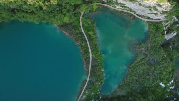 Hırvatistan Avrupa Daki Plitvice Gölü Ulusal Parkı Nın Aerial Atışı — Stok video