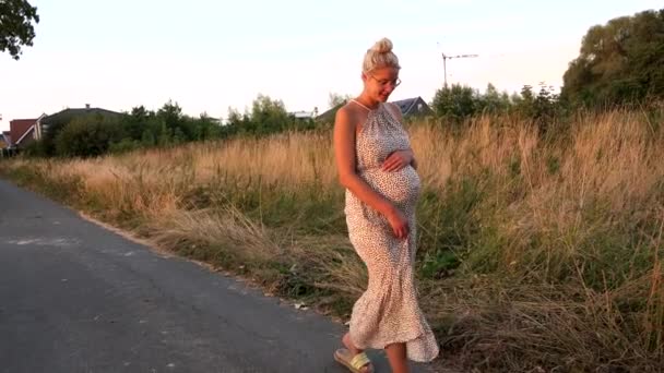 Slow Motion Shot Caucasian Pregnant Woman Summer Dress Touching Belly — Stock Video