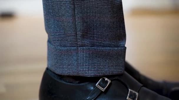 Side View Close Suit Trousers Cuff Patent Shoes Straps — Stock Video