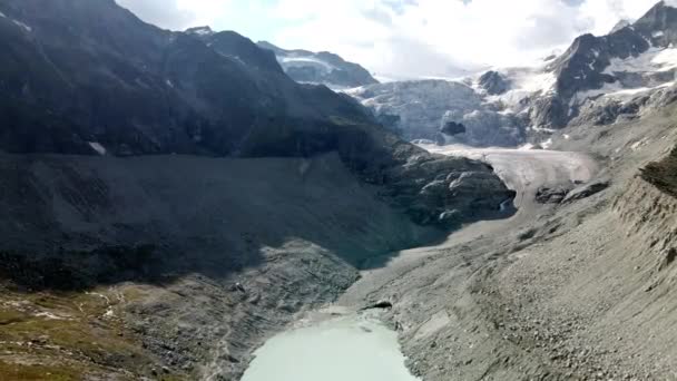 Flygvy Närmar Sig Enorm Glaciär Zinal Schweiz — Stockvideo