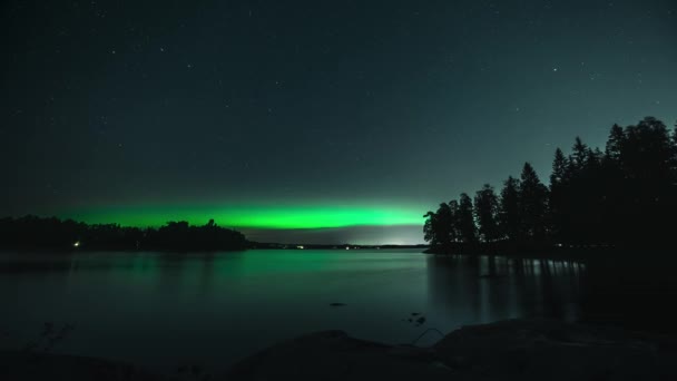 Time Lapse Aurora Borealis Χορεύει Και Λάμπει Πάνω Από Μια — Αρχείο Βίντεο