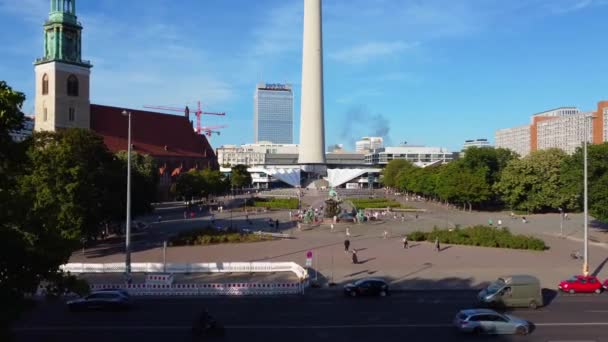 Fontän Med Romerska Havsguden Neptunus Och Kvinnliga Figurer Daring Flygfoto — Stockvideo