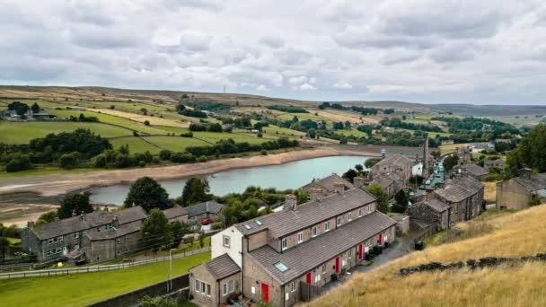 Images Aériennes Village Industriel Rural Avec Vieux Moulin Cheminée Tourné — Video