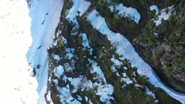 Luftaufnahme Des Schnees Auf Dem Pico Ruivo Auf Madeira — Stockvideo