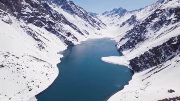 Горный Хребет Анд Озером Дель Инка Портильо Чили Зимой Выстрел — стоковое видео