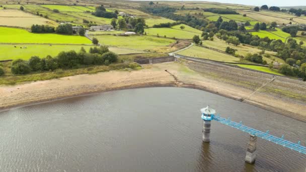 Leeming Reservoir Hava Görüntüsü Batı Yorkshire Ngiltere Vuruldu — Stok video
