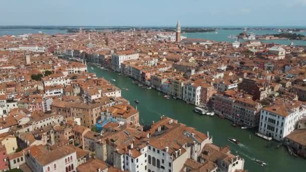 Weite Luftaufnahme Mit Blick Auf Einen Kanal Mit Booten Venedig — Stockvideo