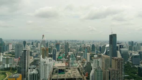 Cinematic Urban Drone Footage Air View Buildings Skyscrapers Middle Downtown — Vídeo de Stock