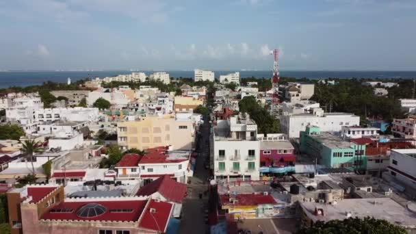 Drönare Skott Gatan Syn Ett Område Isla Mujeres Mexiko Där — Stockvideo