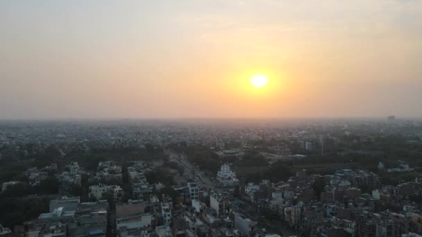 Solnedgång Antenn Utsikt Över Indiska Staden Hustak New Delhi West — Stockvideo